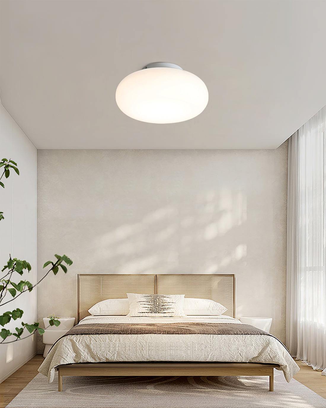 Tavton Ellipsoid Ceiling Light