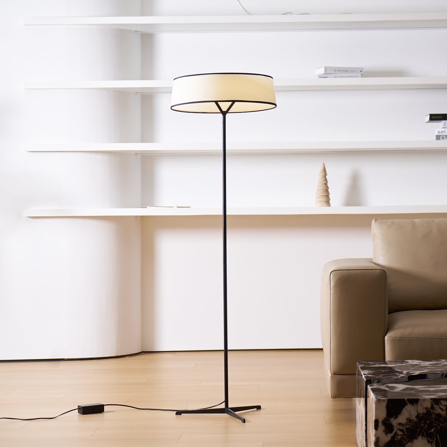 Delema Floor Lamp