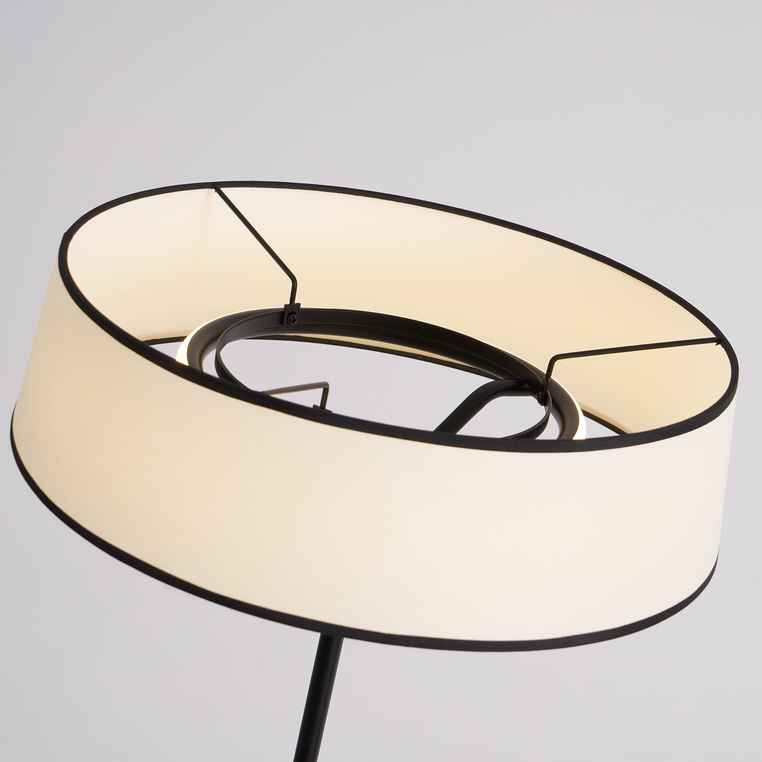 Delema Floor Lamp