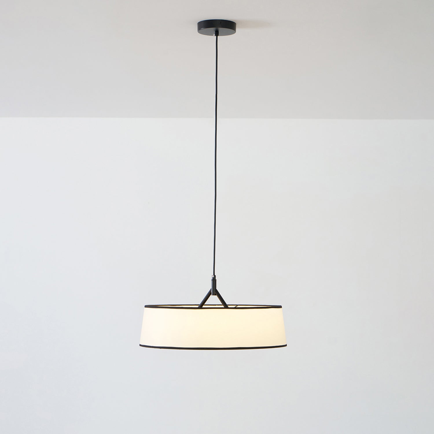 Delema Pendant Light