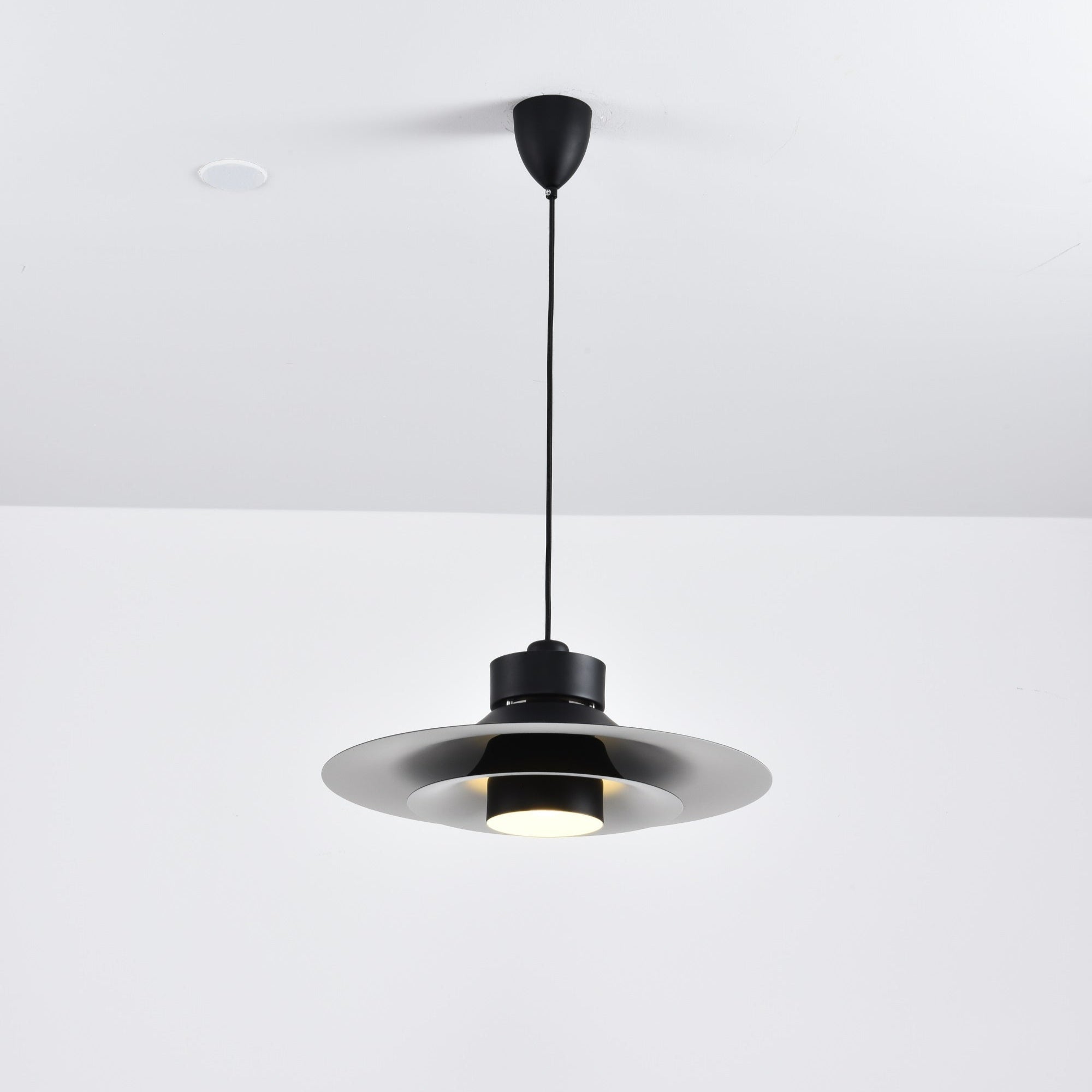 Necelzo Layered Pendant Light
