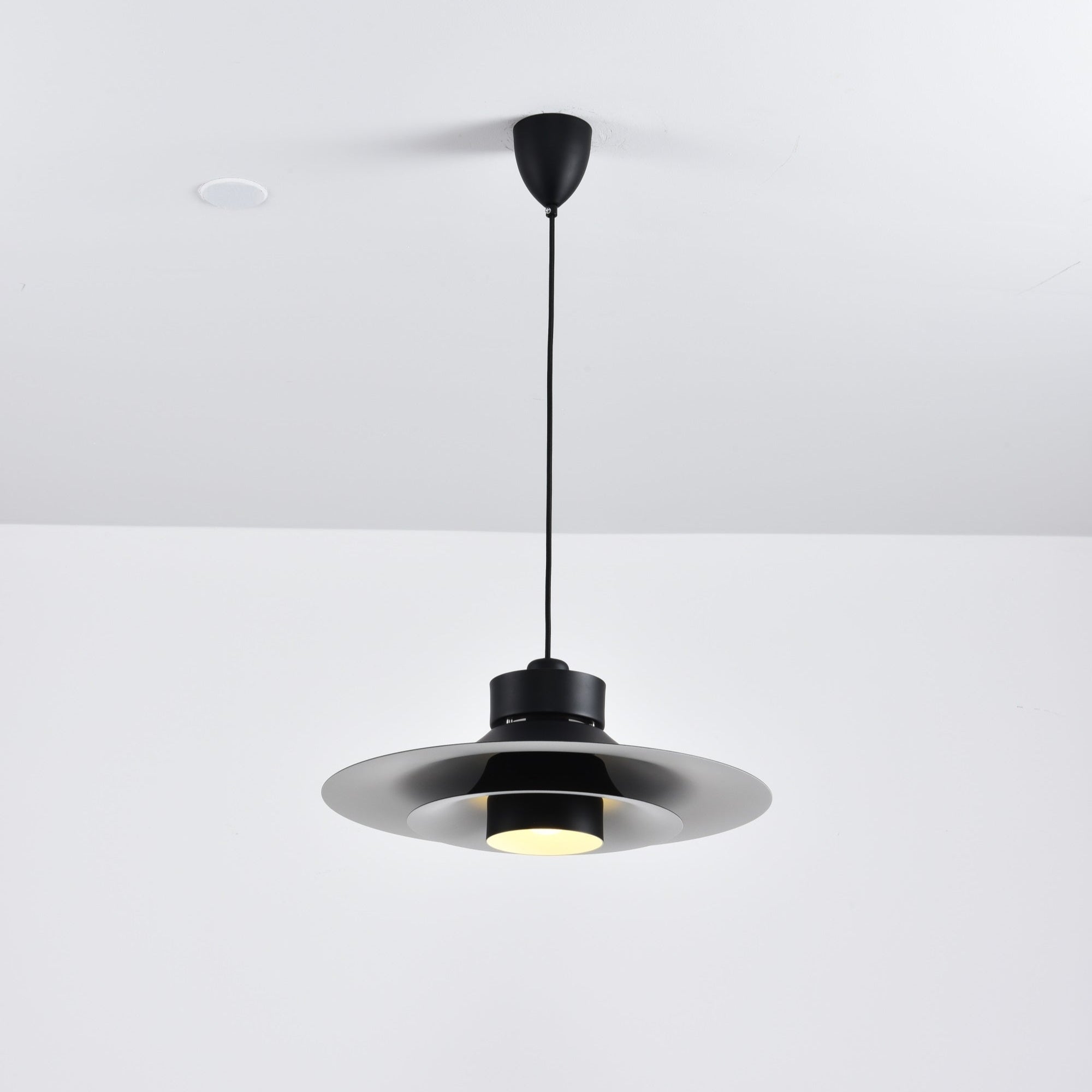 Necelzo Layered Pendant Light