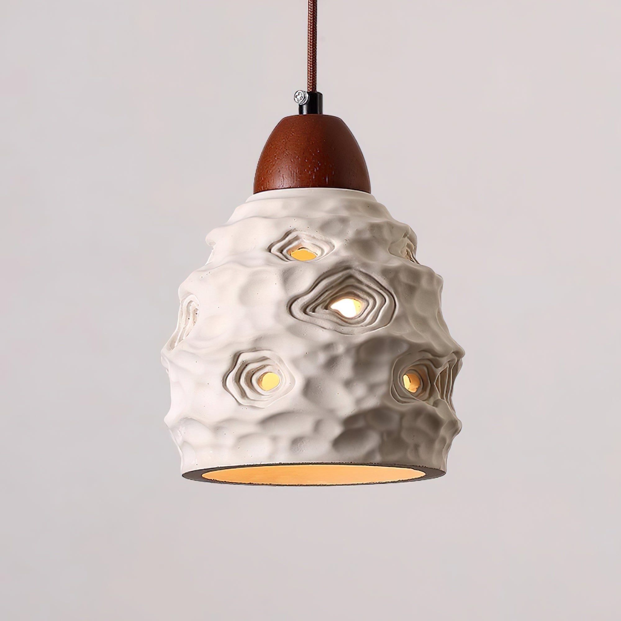 Scova Pendant Light