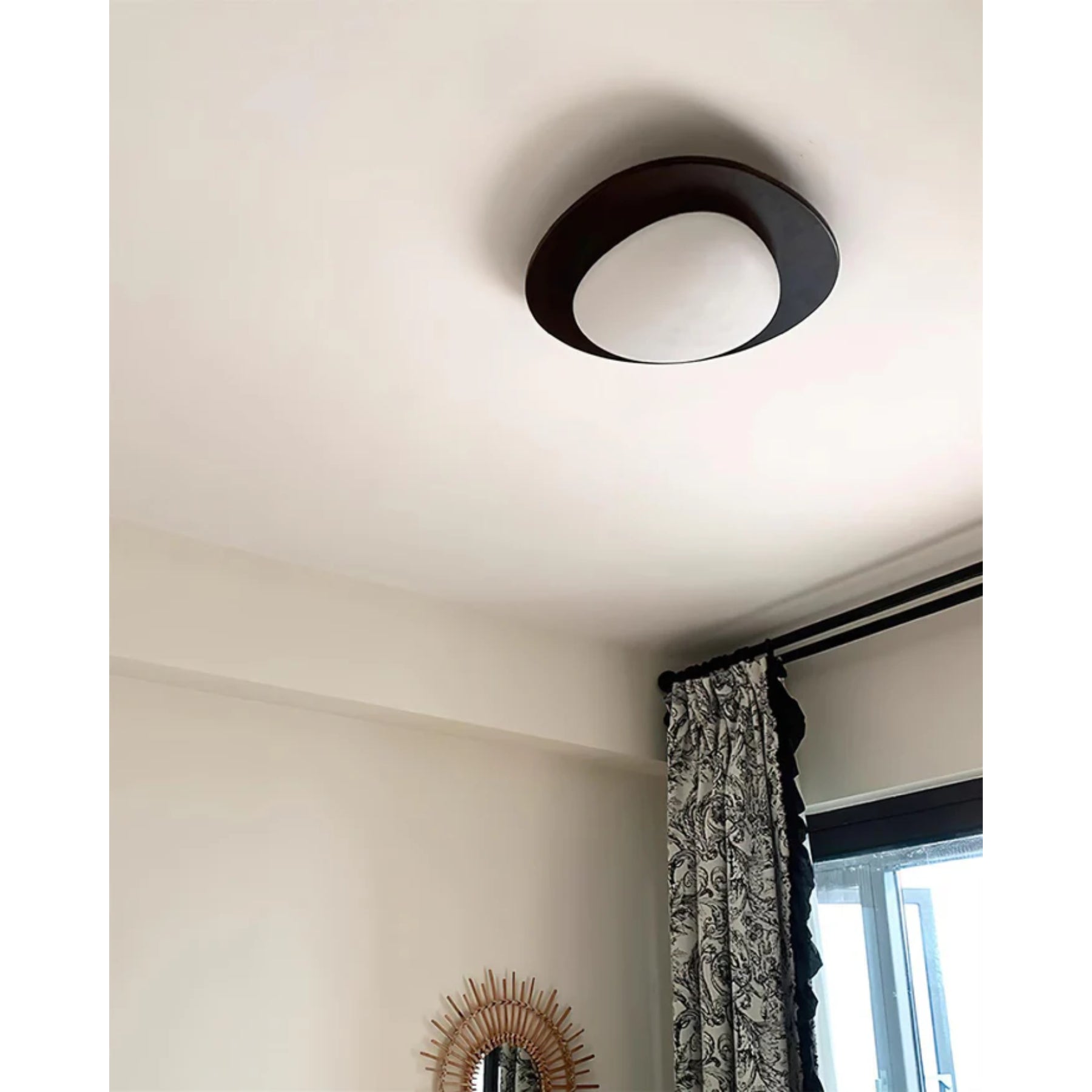 Olvessa Ceiling Light