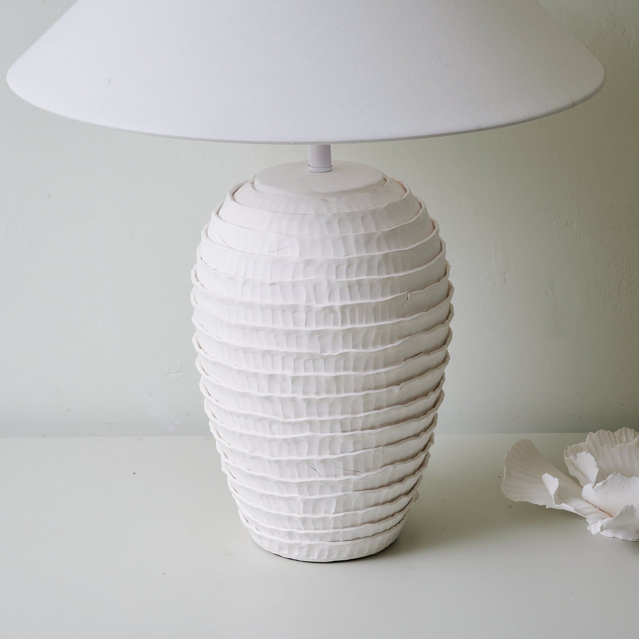 Nobeza Table Lamp