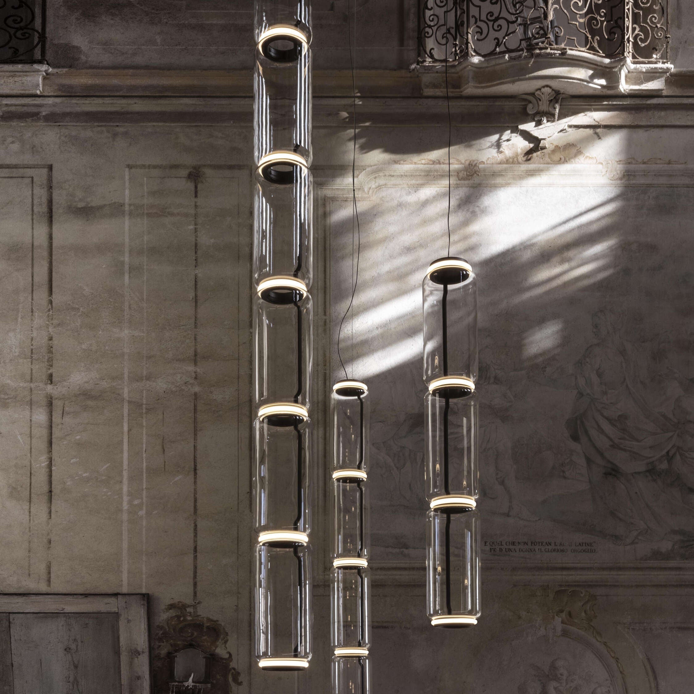 Teyylino Cylindrical Glass Pendant Light