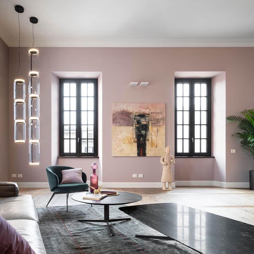 Teyylino Cylindrical Glass Pendant Light