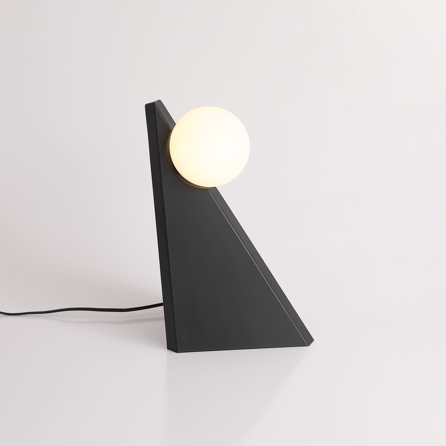 Royan Table Lamp