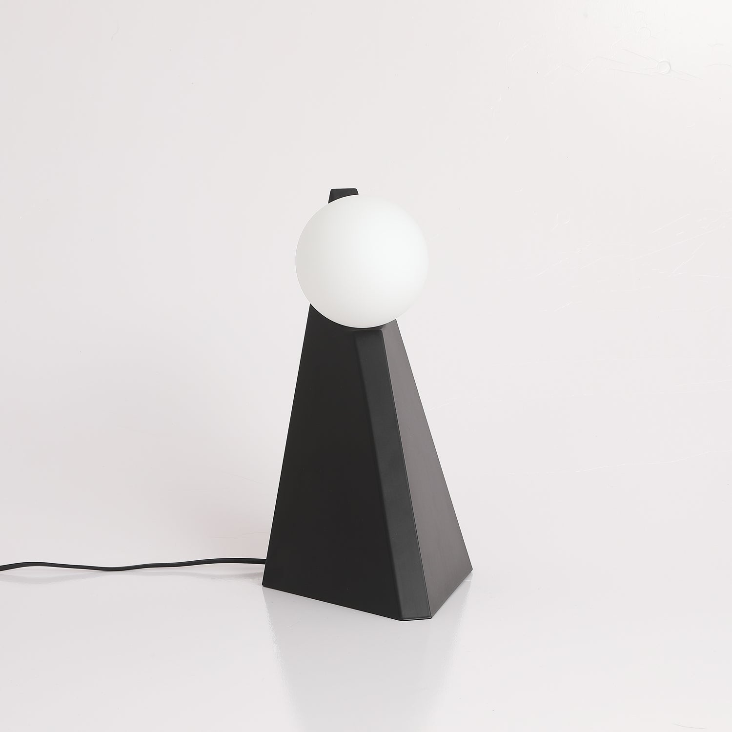 Royan Table Lamp