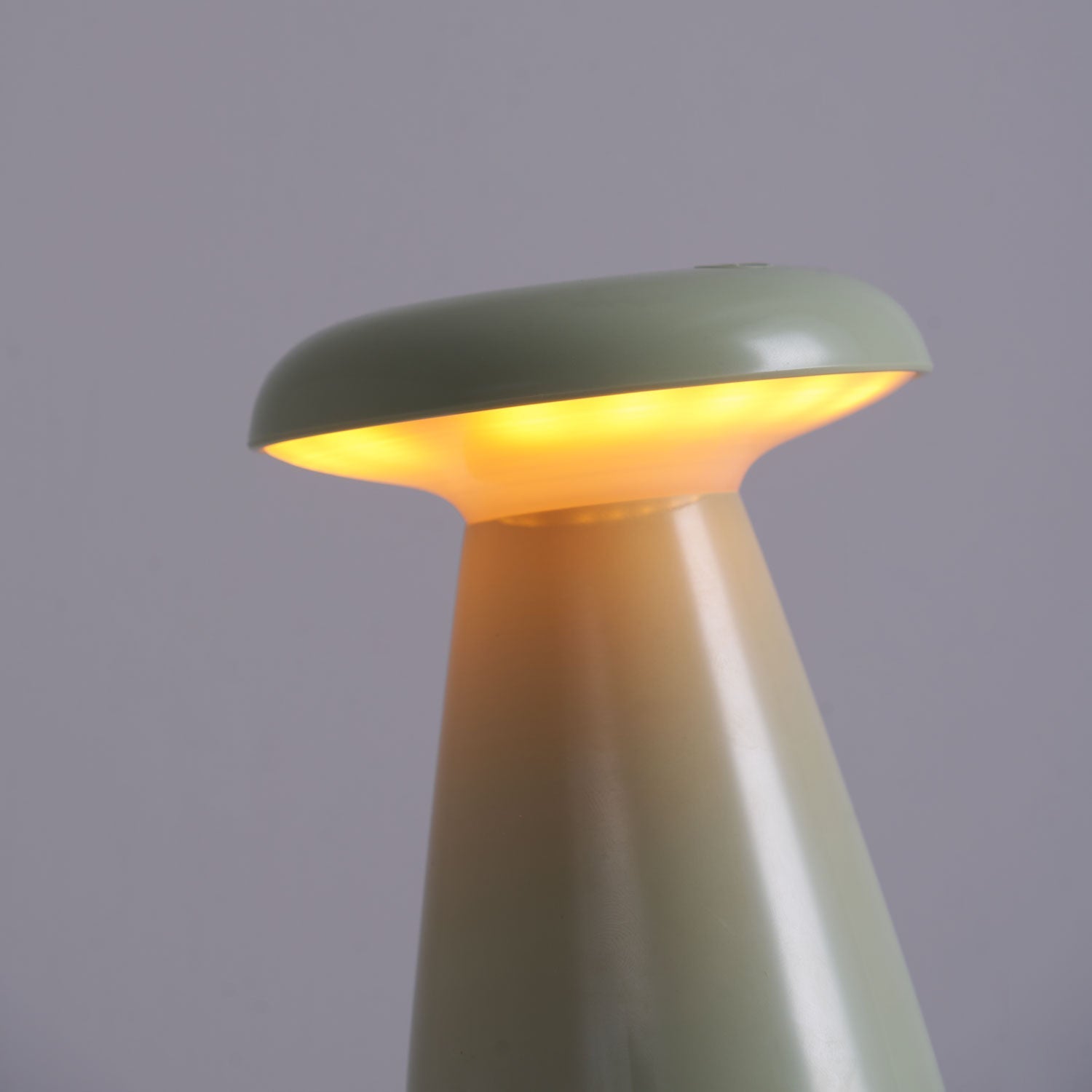 Nelisco Table Lamp