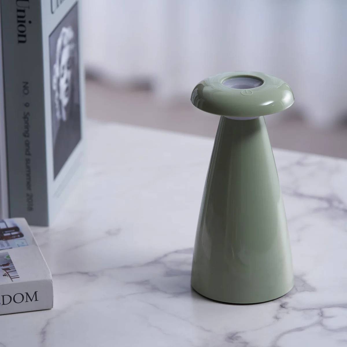 Nelisco Table Lamp