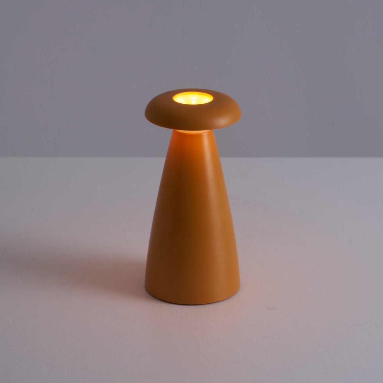 Nelisco Table Lamp