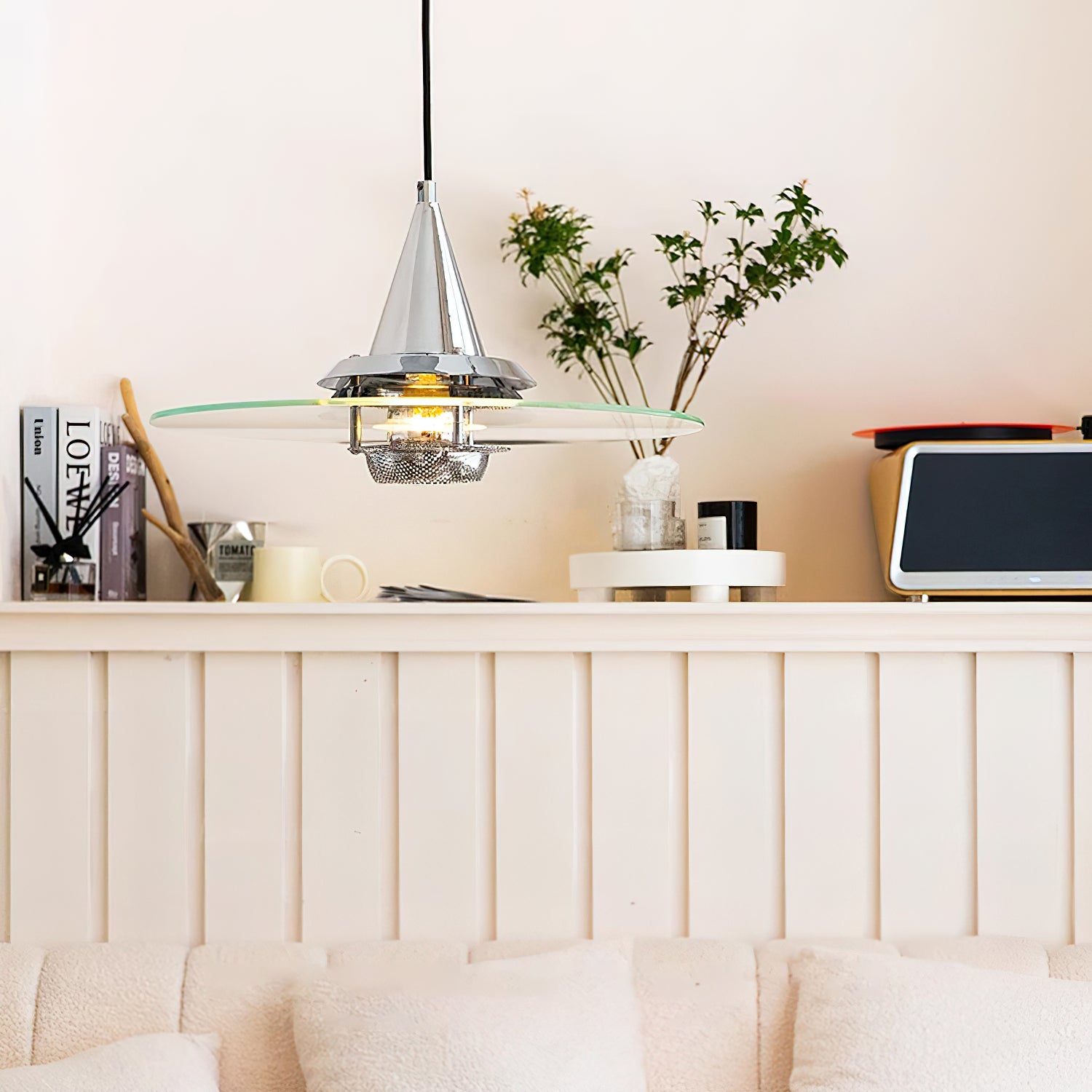 Nemosa Disc Pendant Light