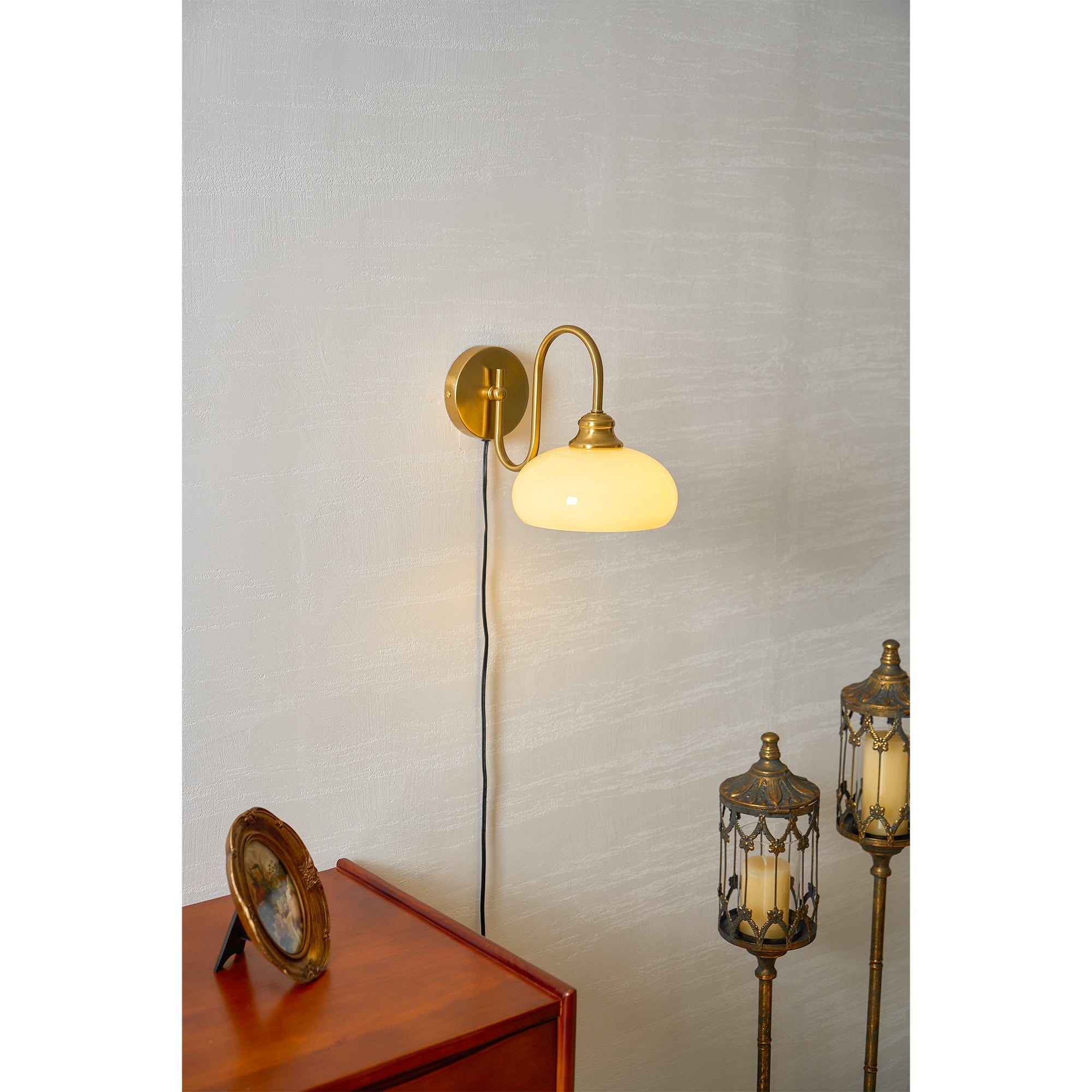 Harelay Plug In Wall Light