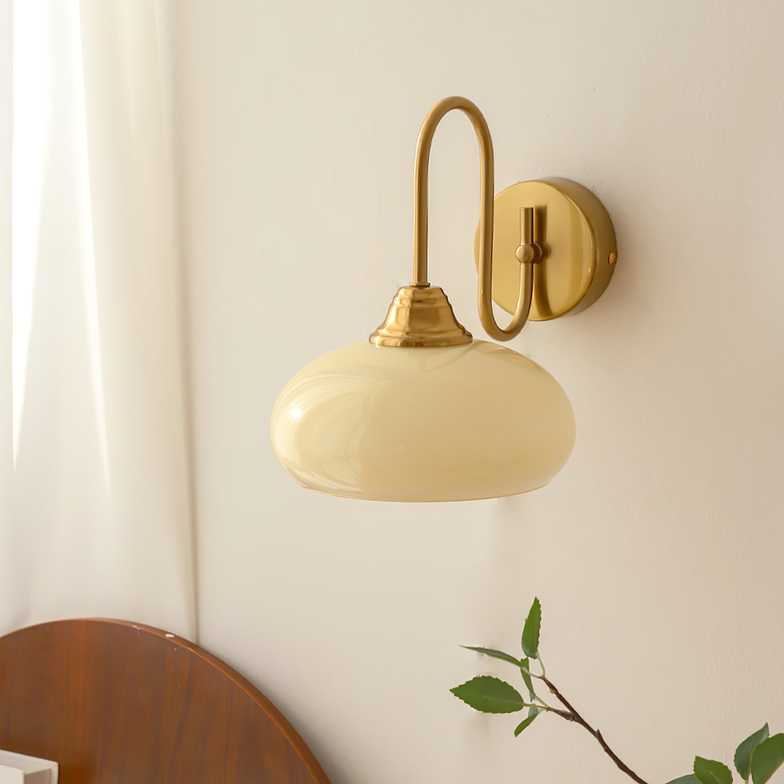 Ellvale Modern Wall Light