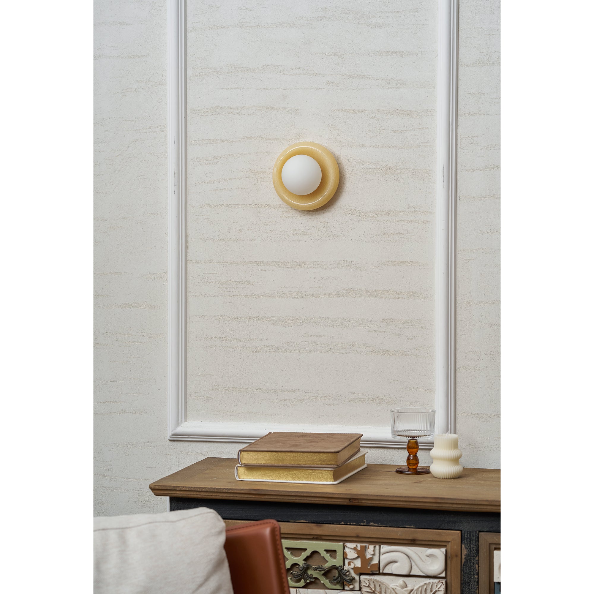 Daleaan Wall Light