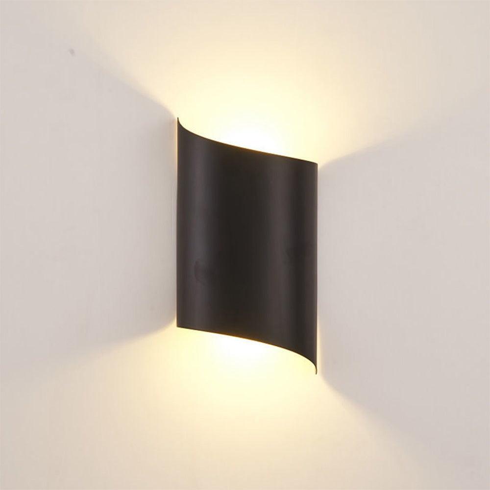 Losko Outdoor Wall Light