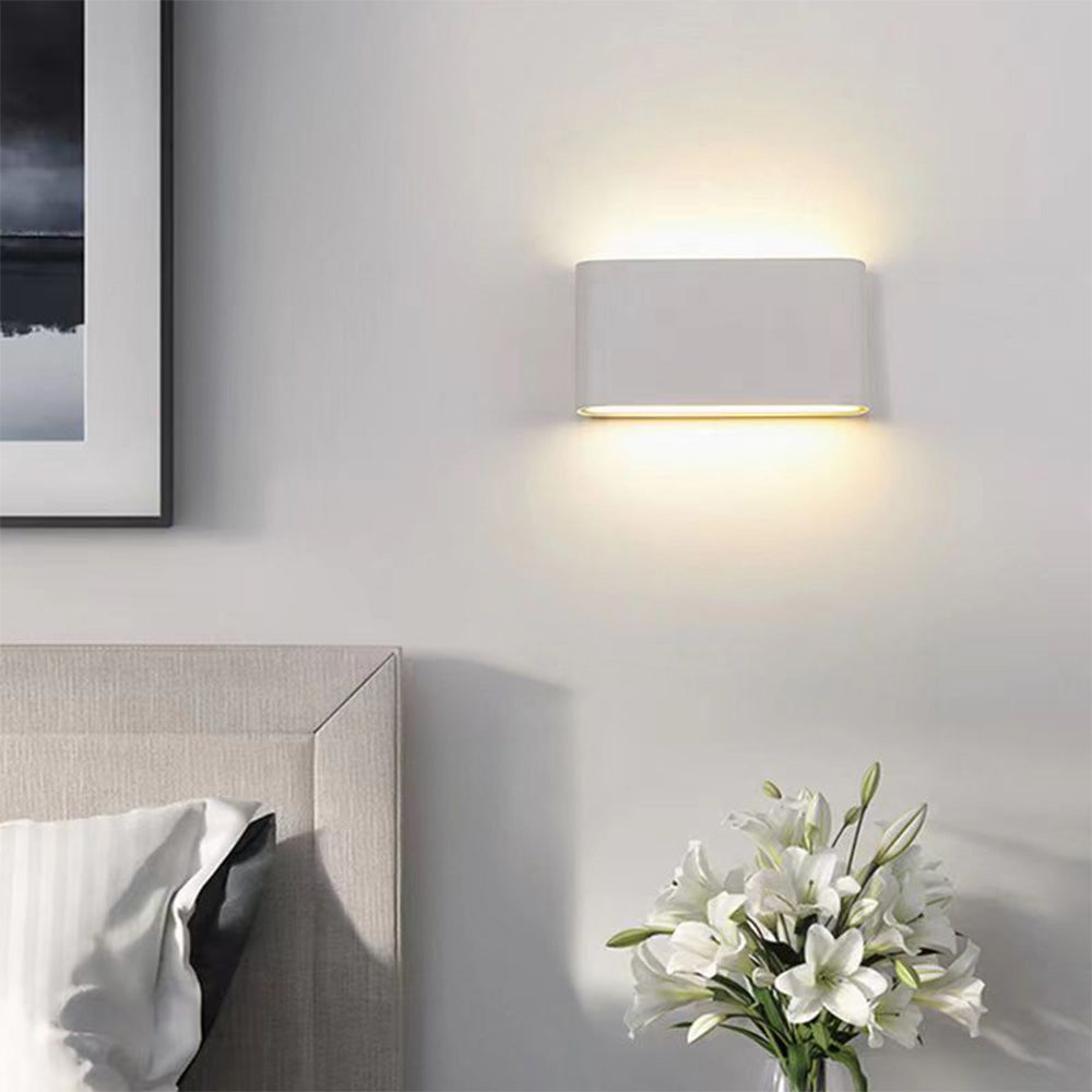 Delvin Wall Light For Outdoors