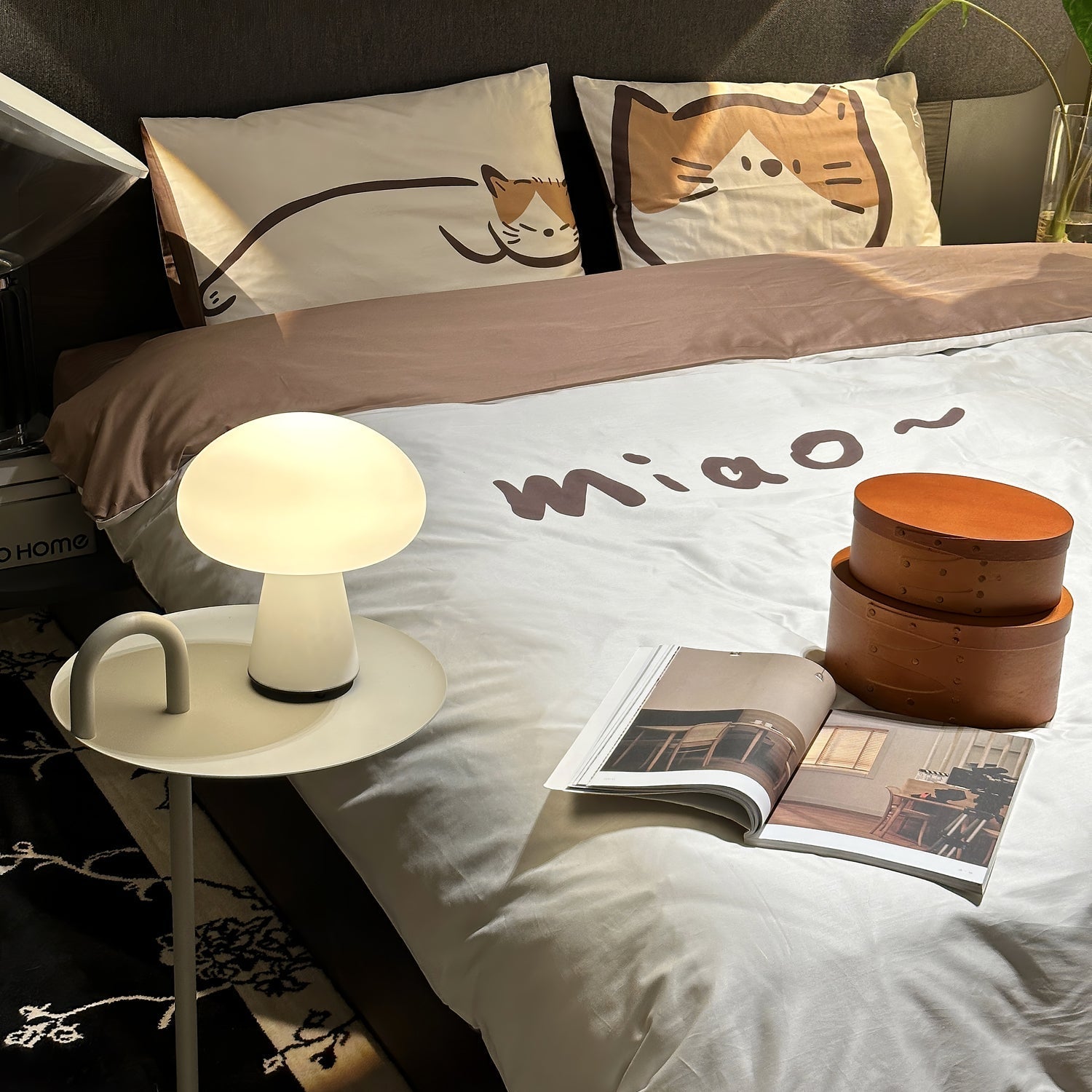 Vesano Table Lamp