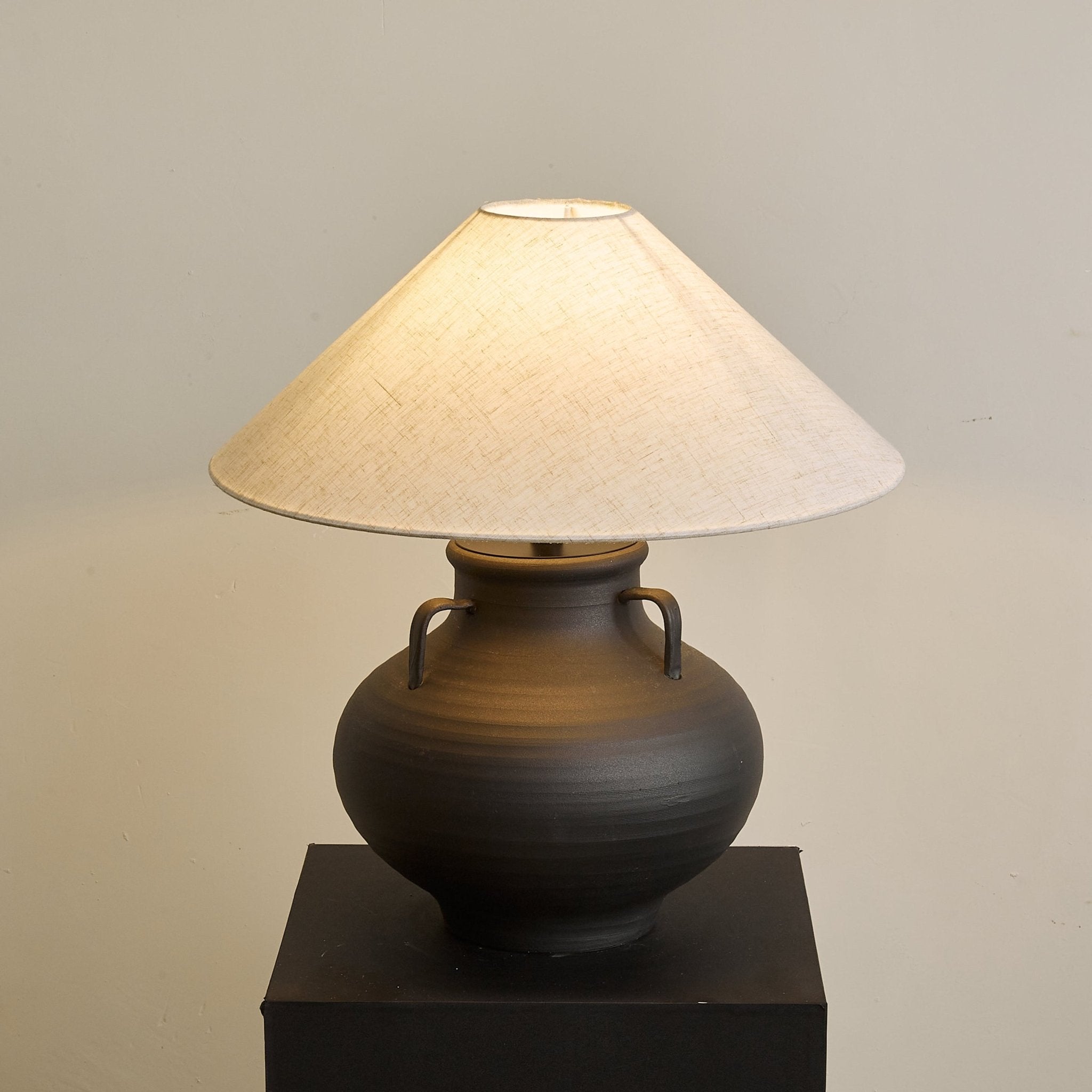 Obuske Table Lamp