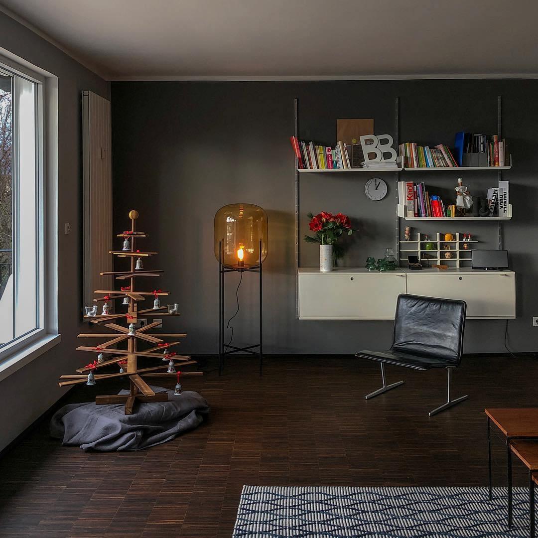 Trevalo Floor Lamp