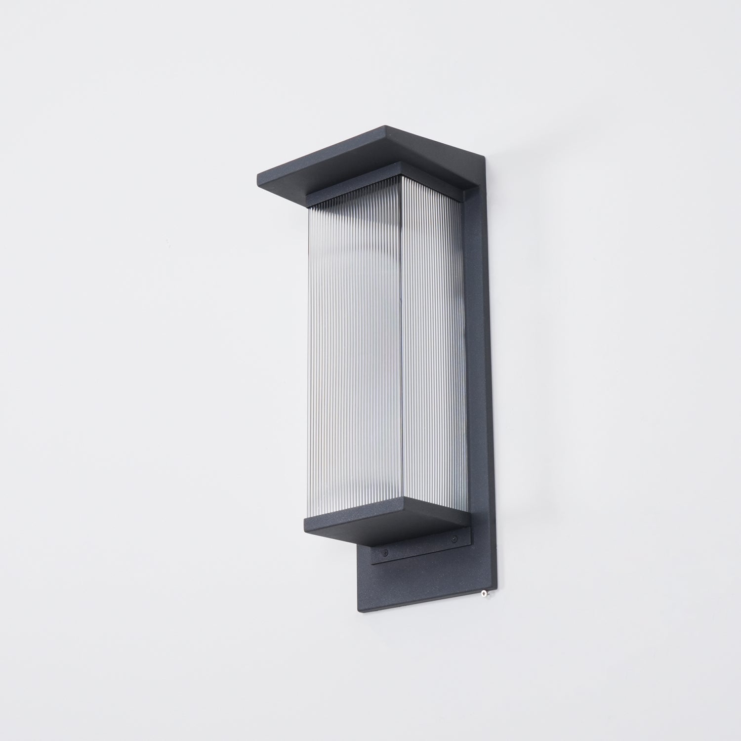 Eloran Outdoor Wall Light