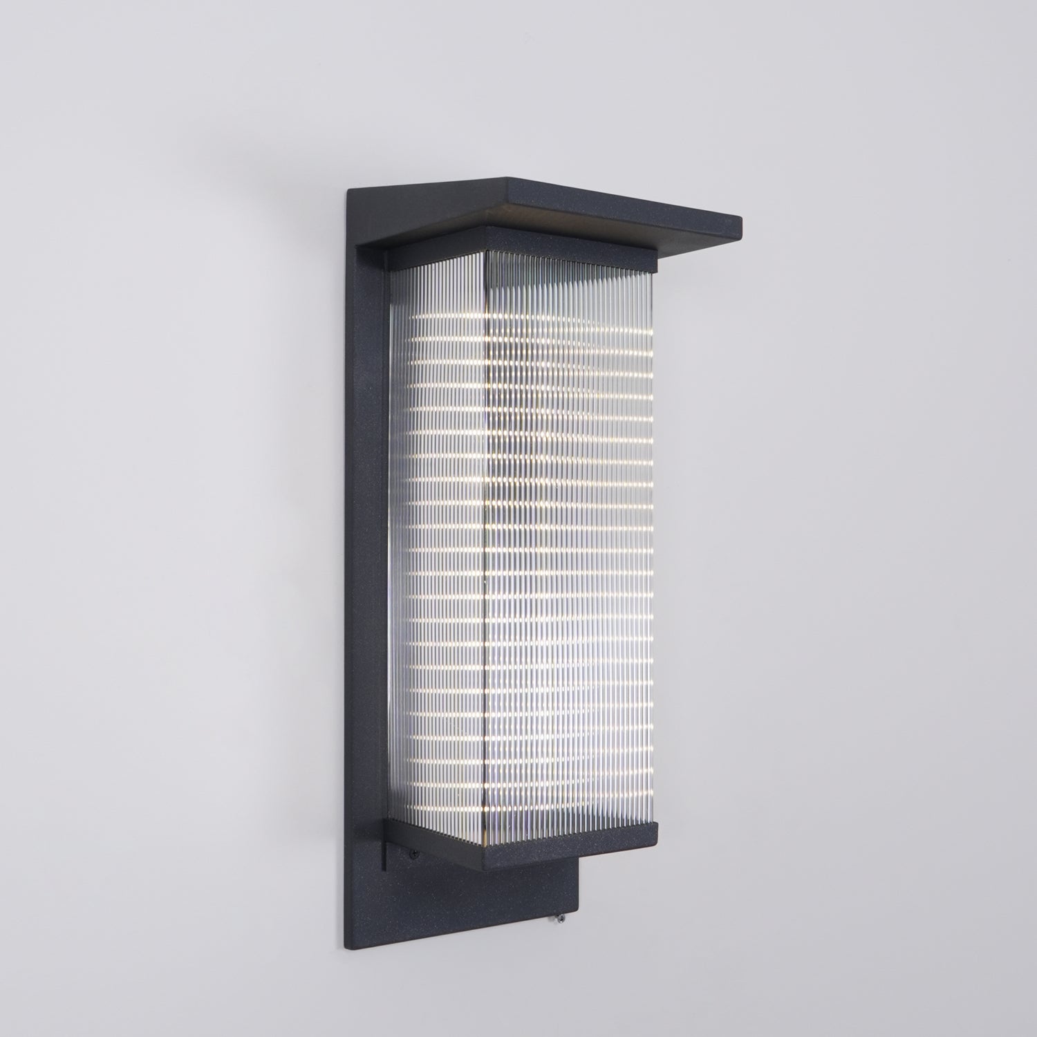 Eloran Outdoor Wall Light