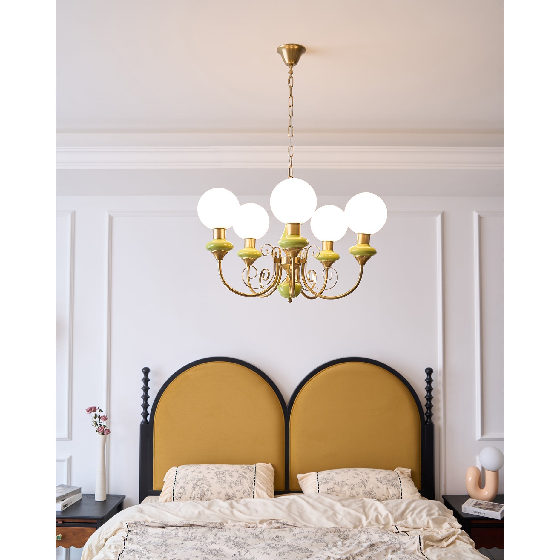 Torarer Globe Chandelier