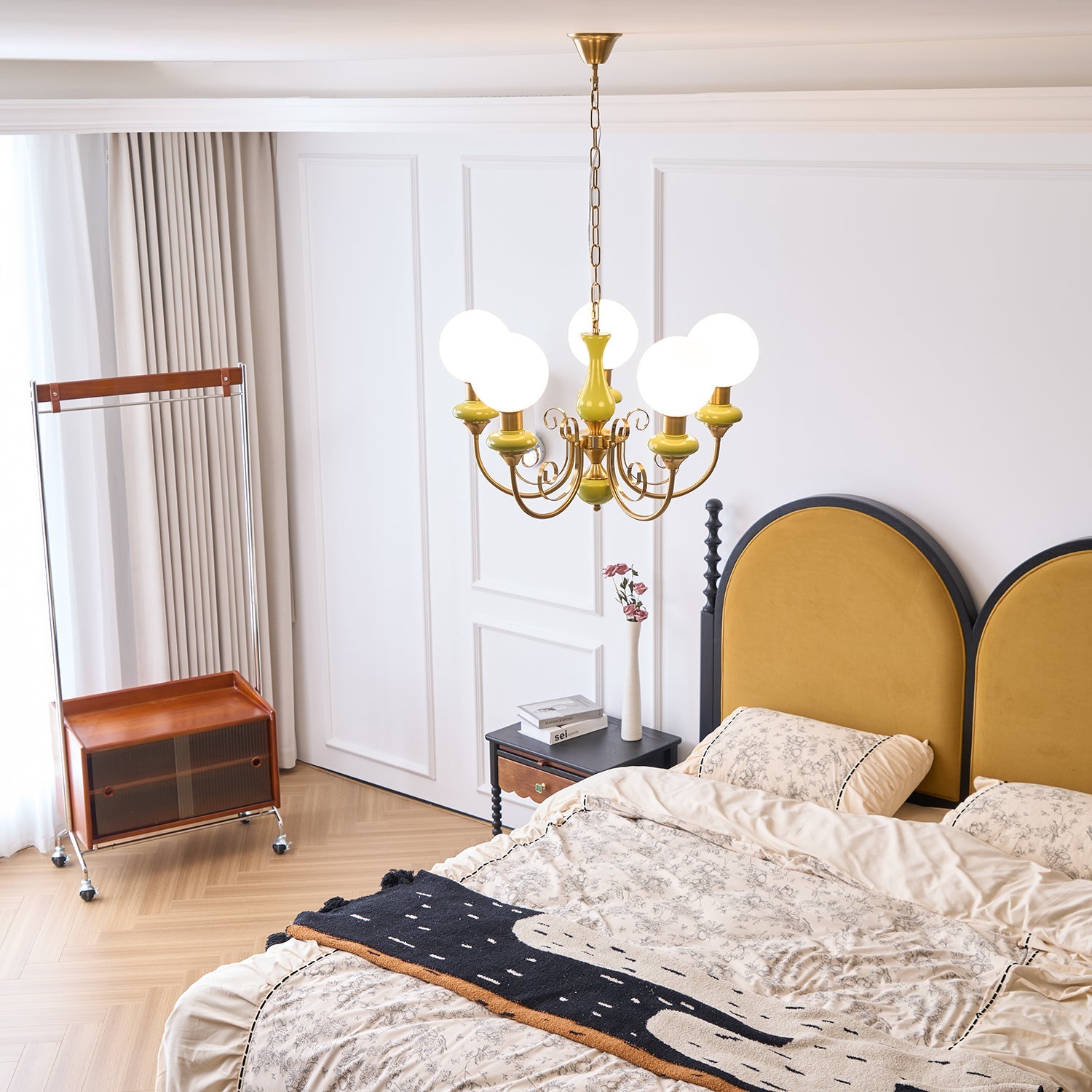 Torarer Globe Chandelier