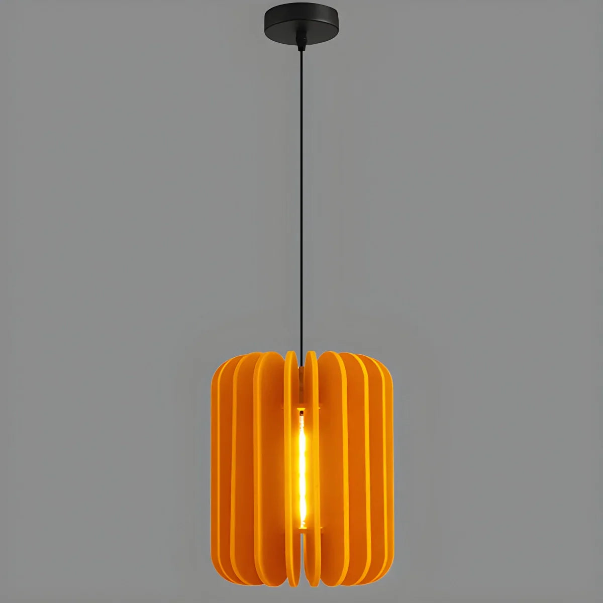 Skavo Pendant Light
