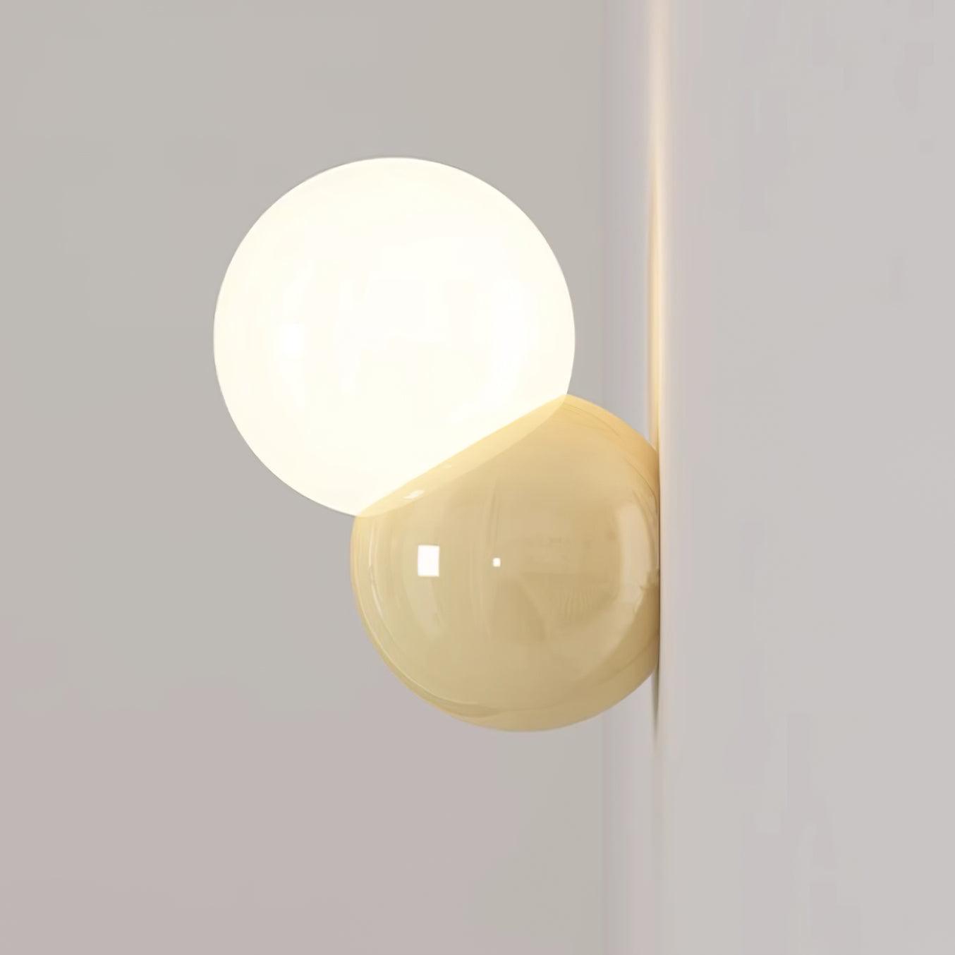 Zorlen Wall Light
