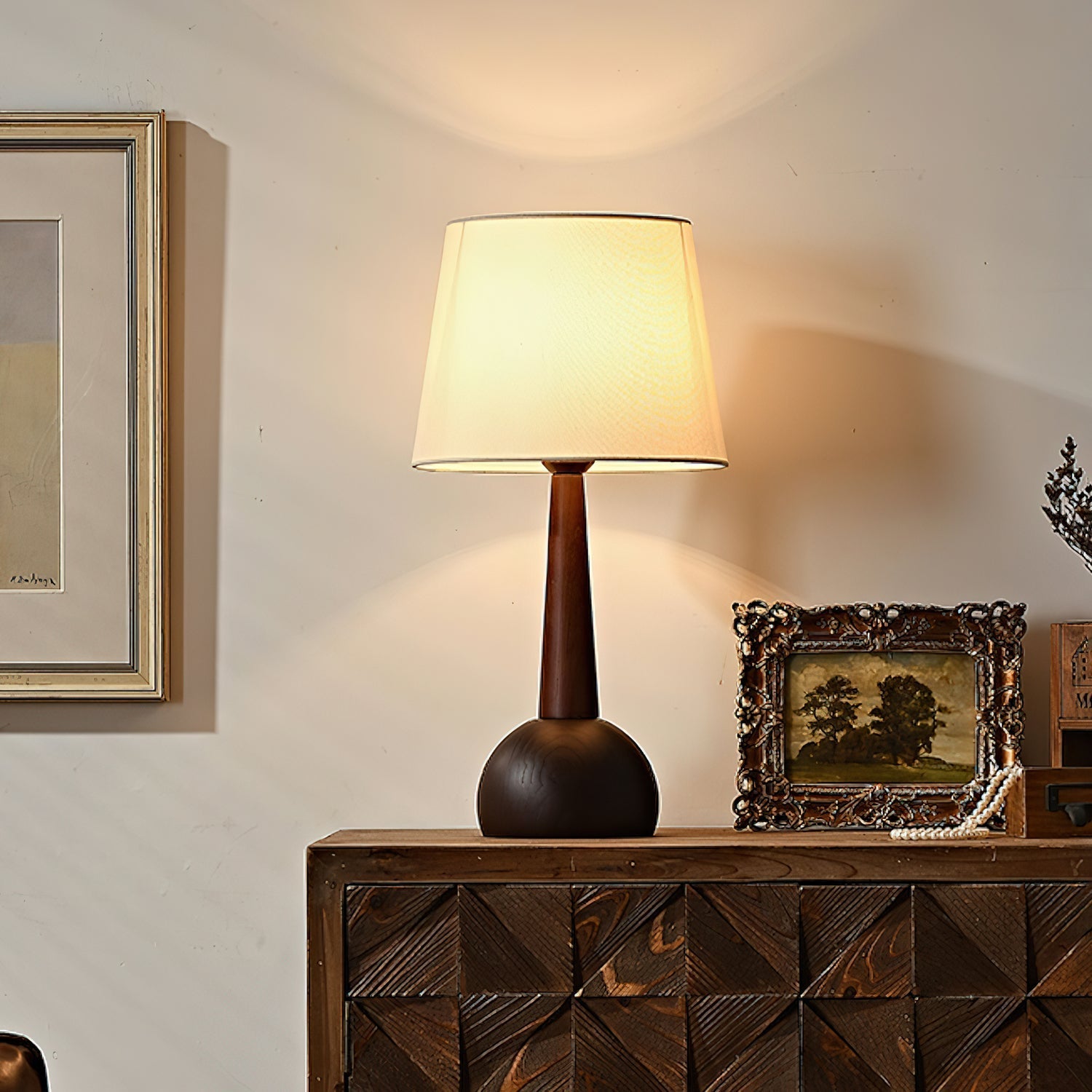 Oliwes Table Lamp