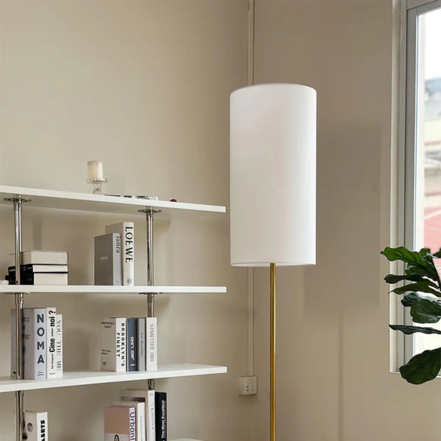 Orebis Floor Lamp