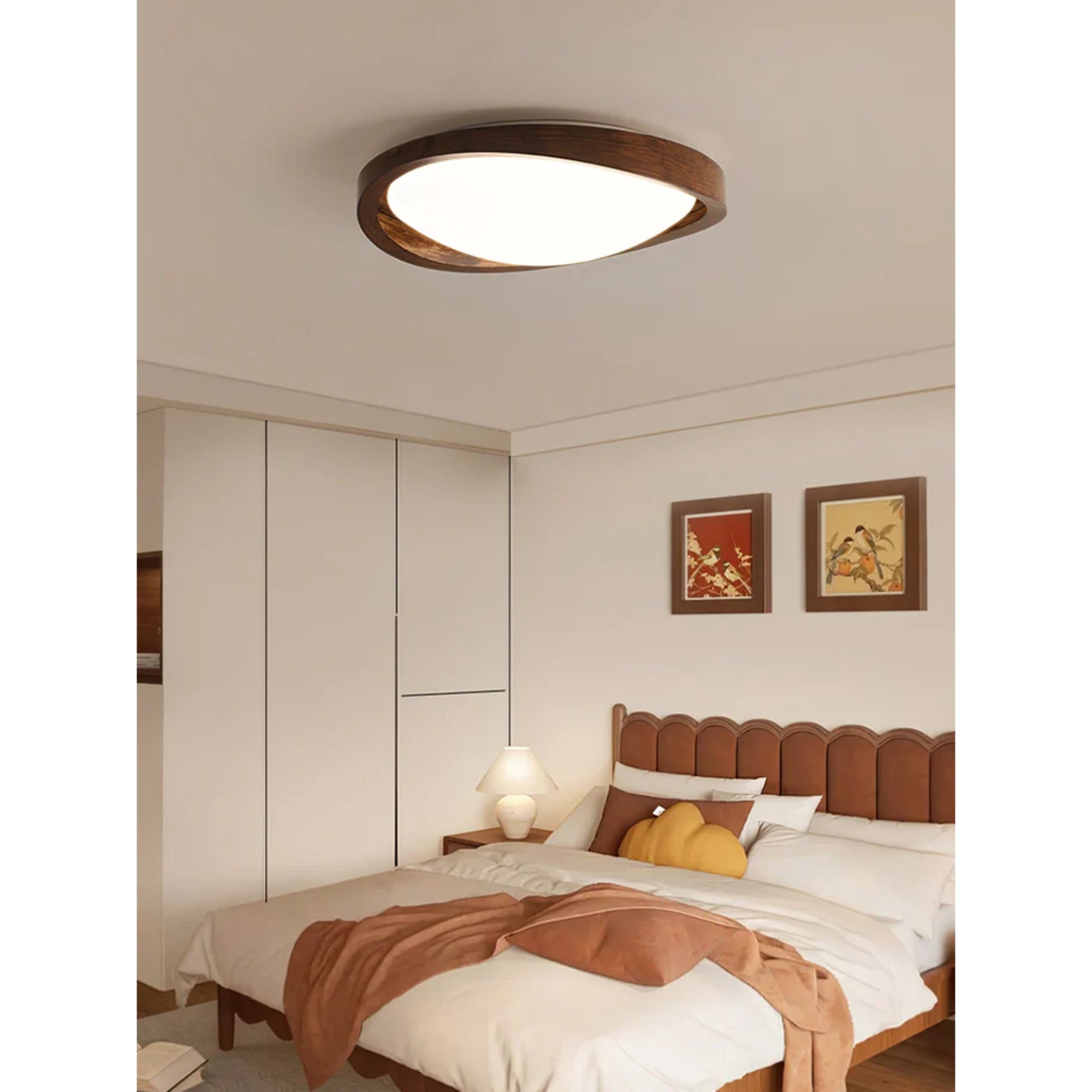 Ecuvon Ceiling Light