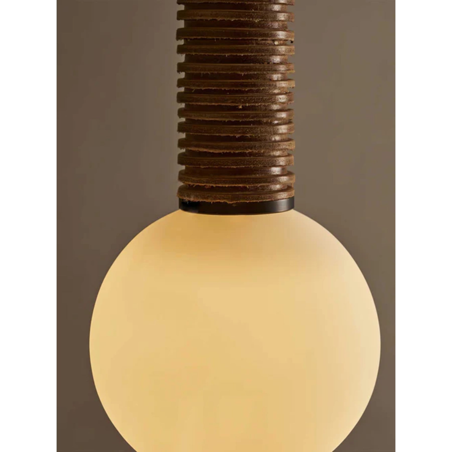 Lusestro Pendant Light