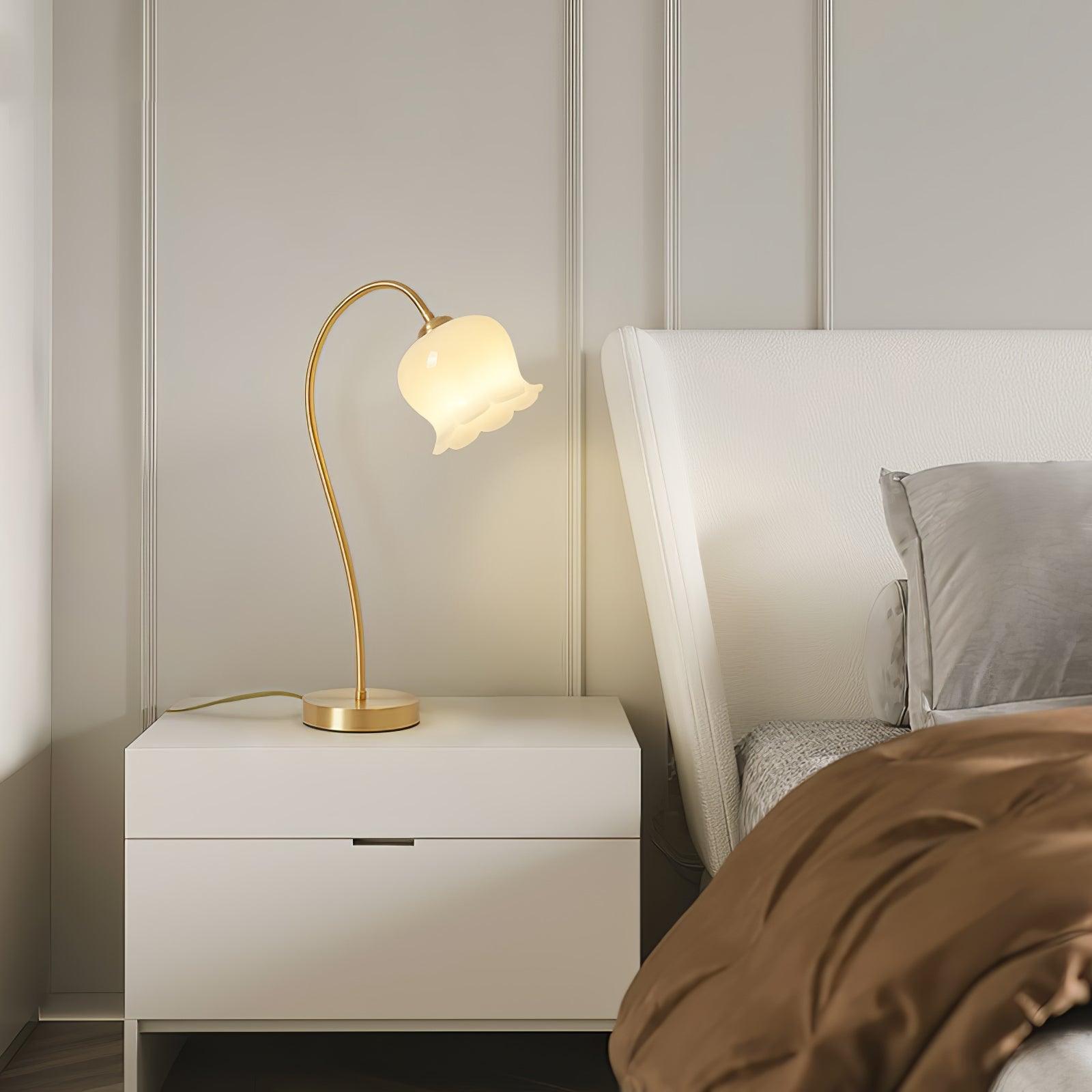 Meltoze Flower Table Lamp