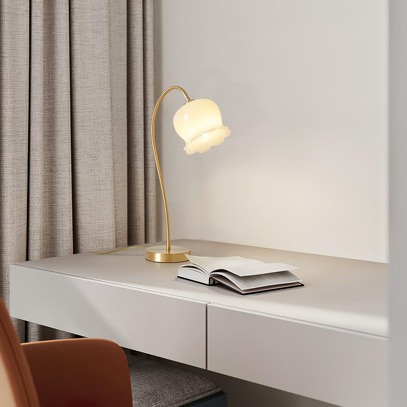 Meltoze Flower Table Lamp