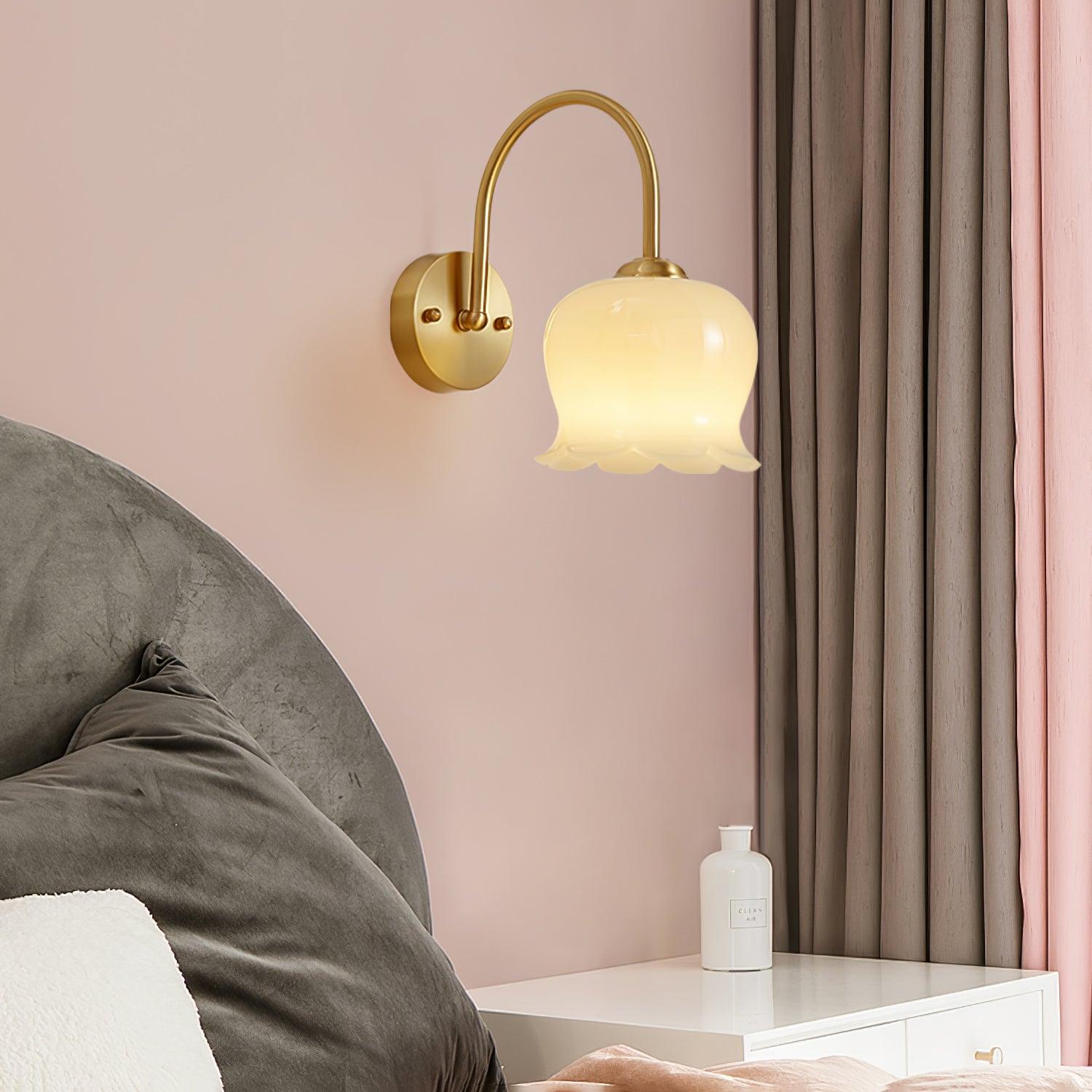 Meltoze Flower Wall Light