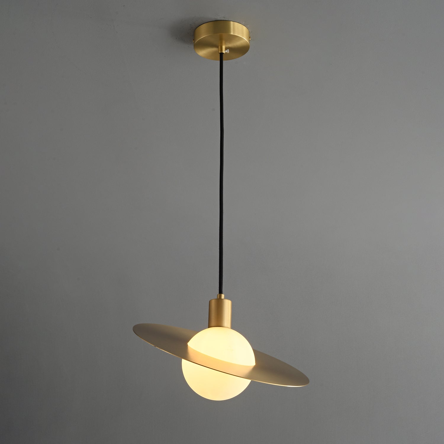 Orys Planet-Shape Pendant Light