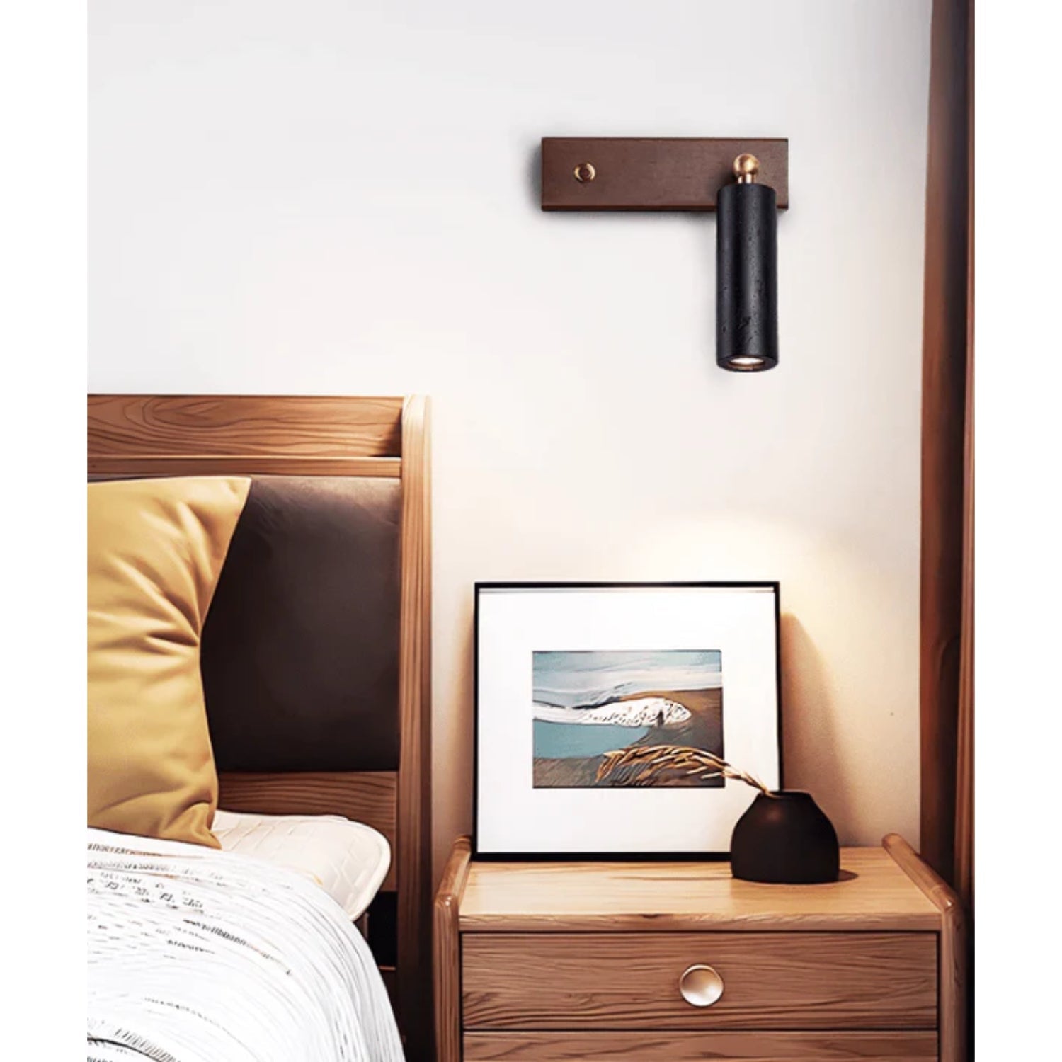 Lomos Scone Wooden Wall Light