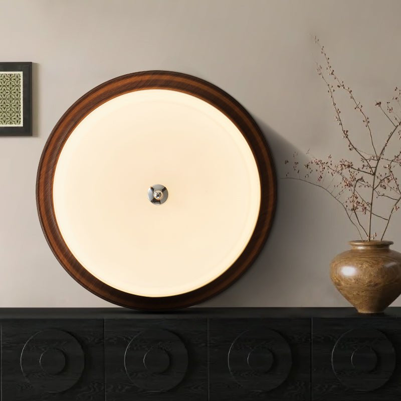 Omisvelle Ceiling Light
