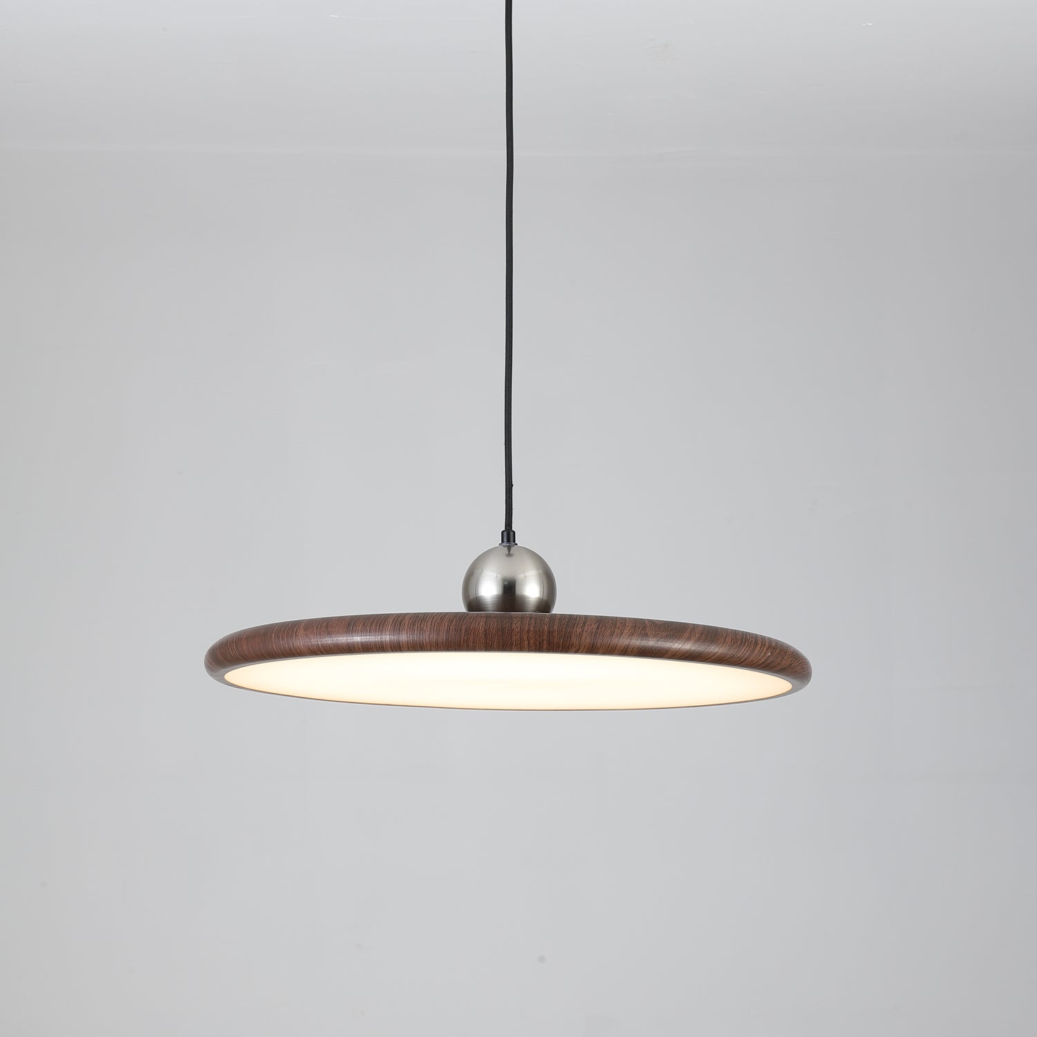Galeyzo Pendant Light