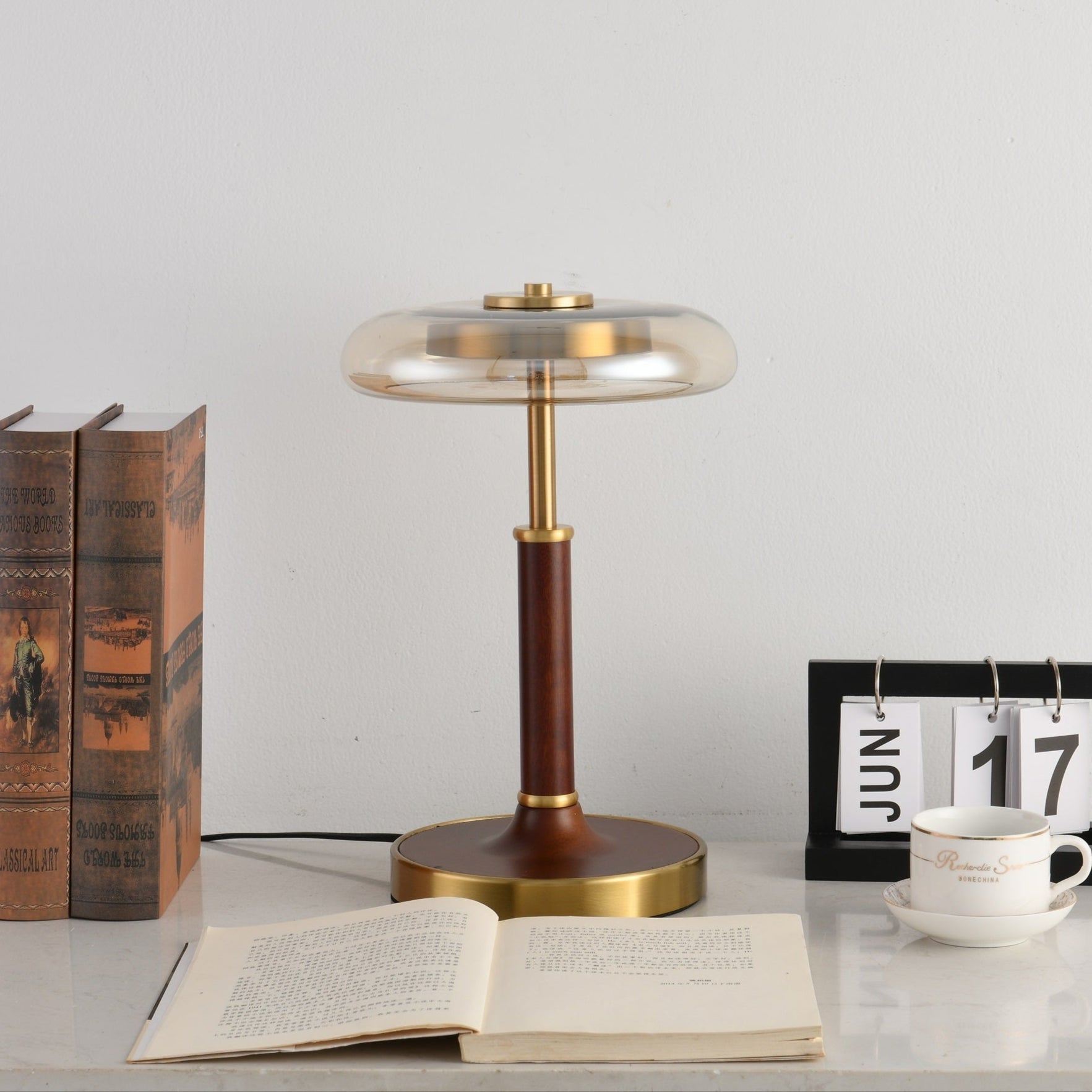 Mentolis Table Lamp