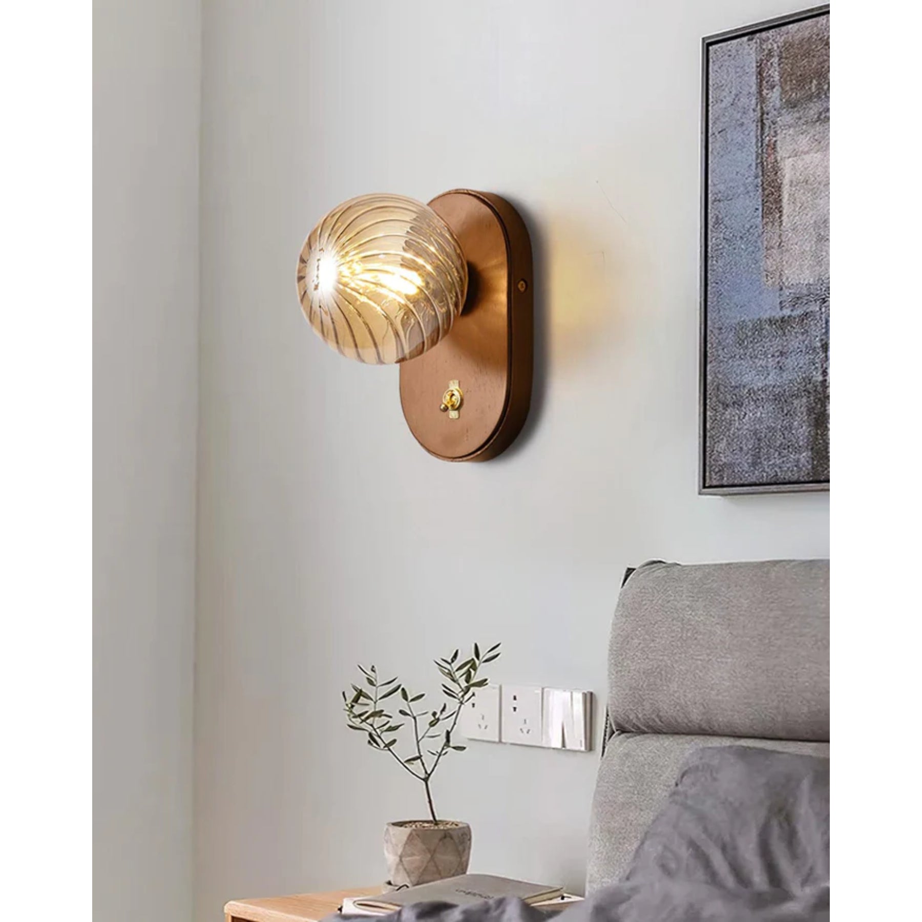 Korrath Wall Light