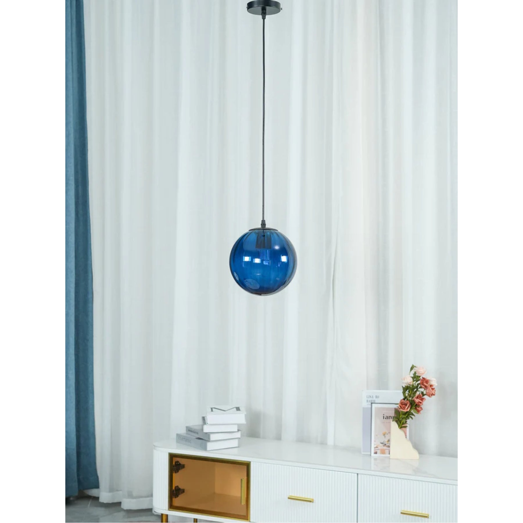 Poala Pendant Light