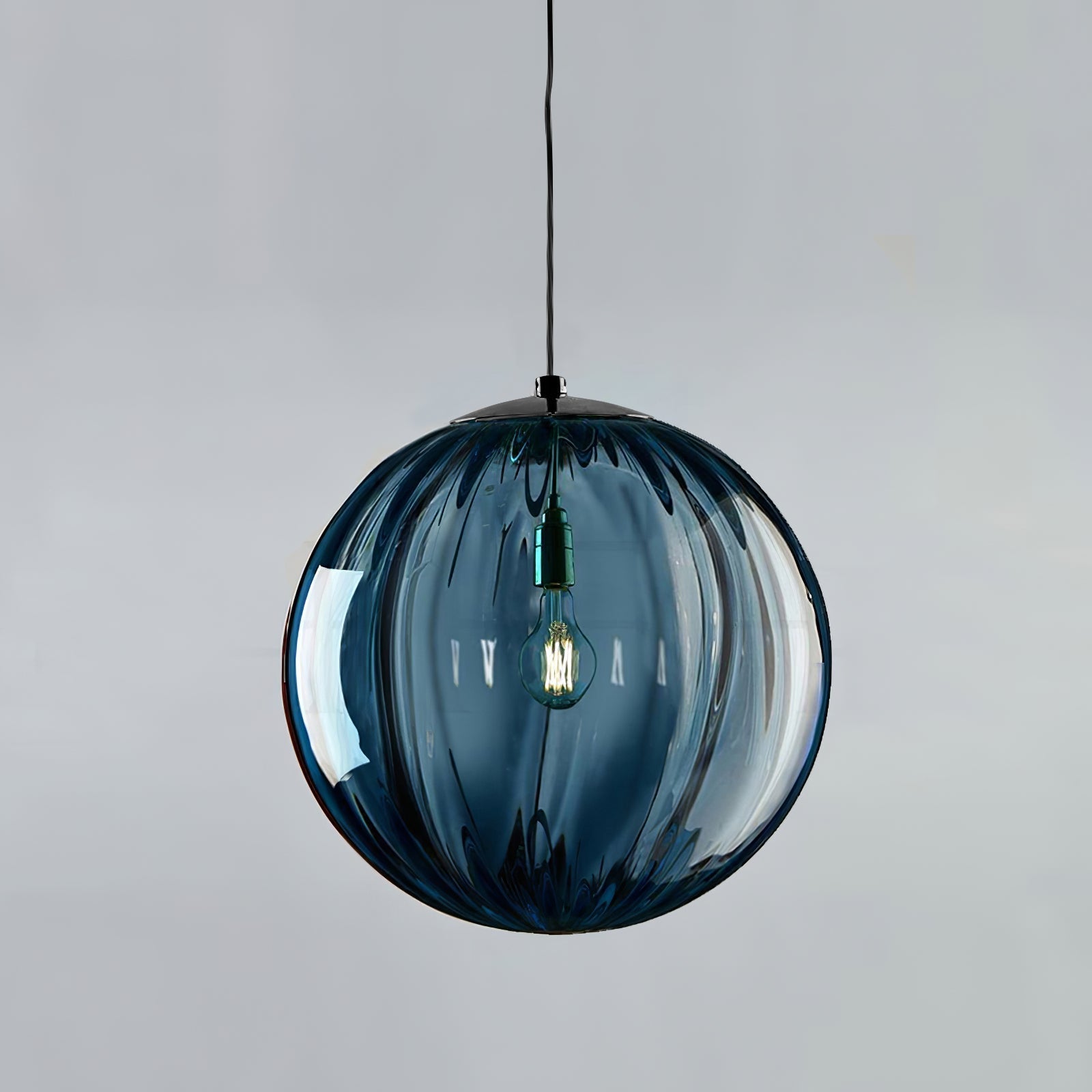Poala Pendant Light