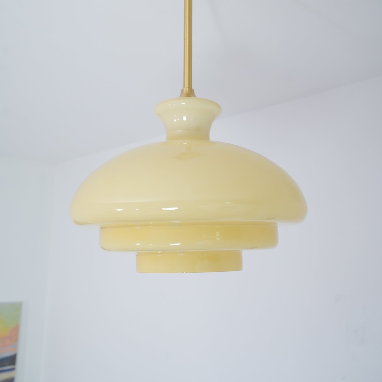 Voamis Pendant Light