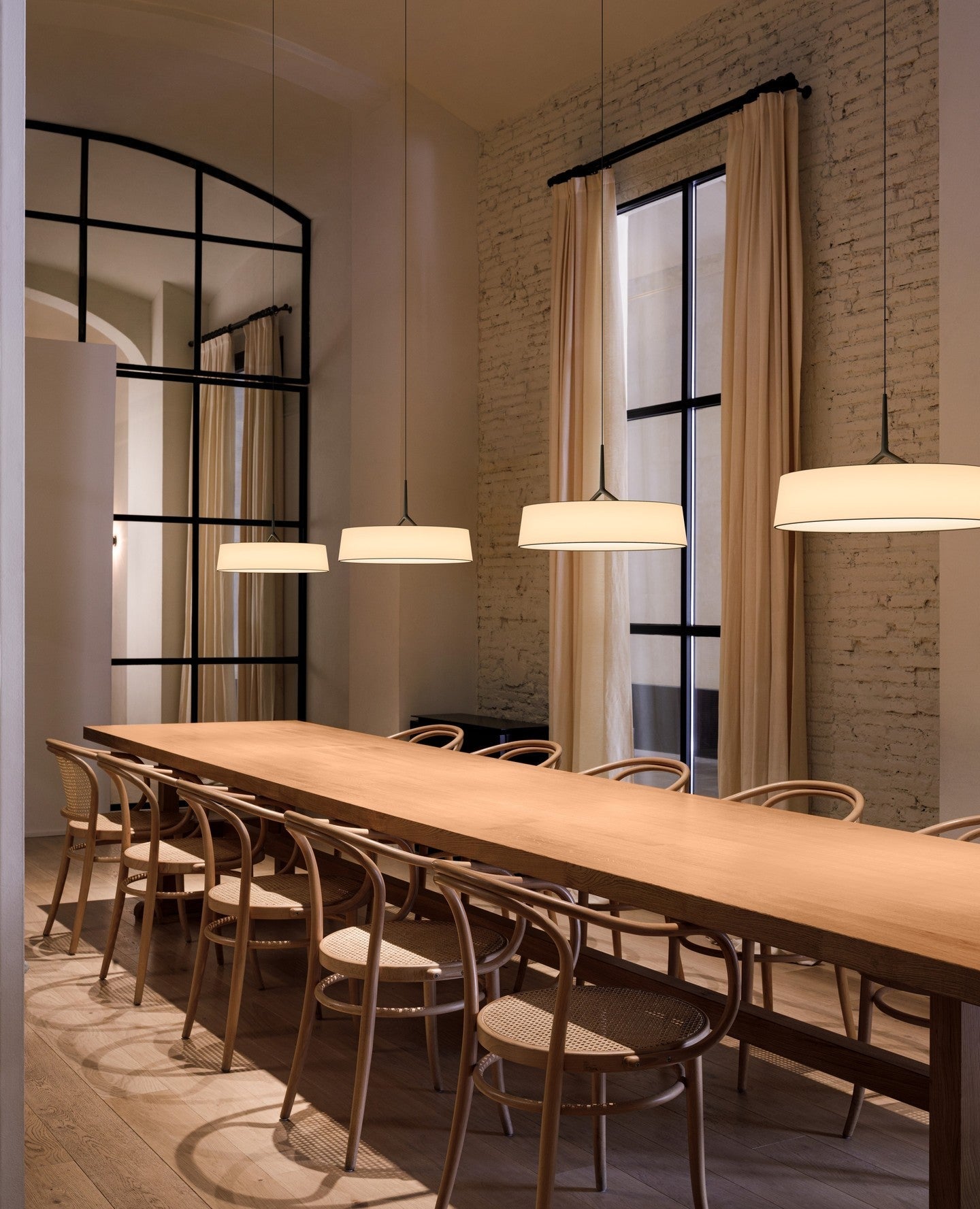Delema Pendant Light