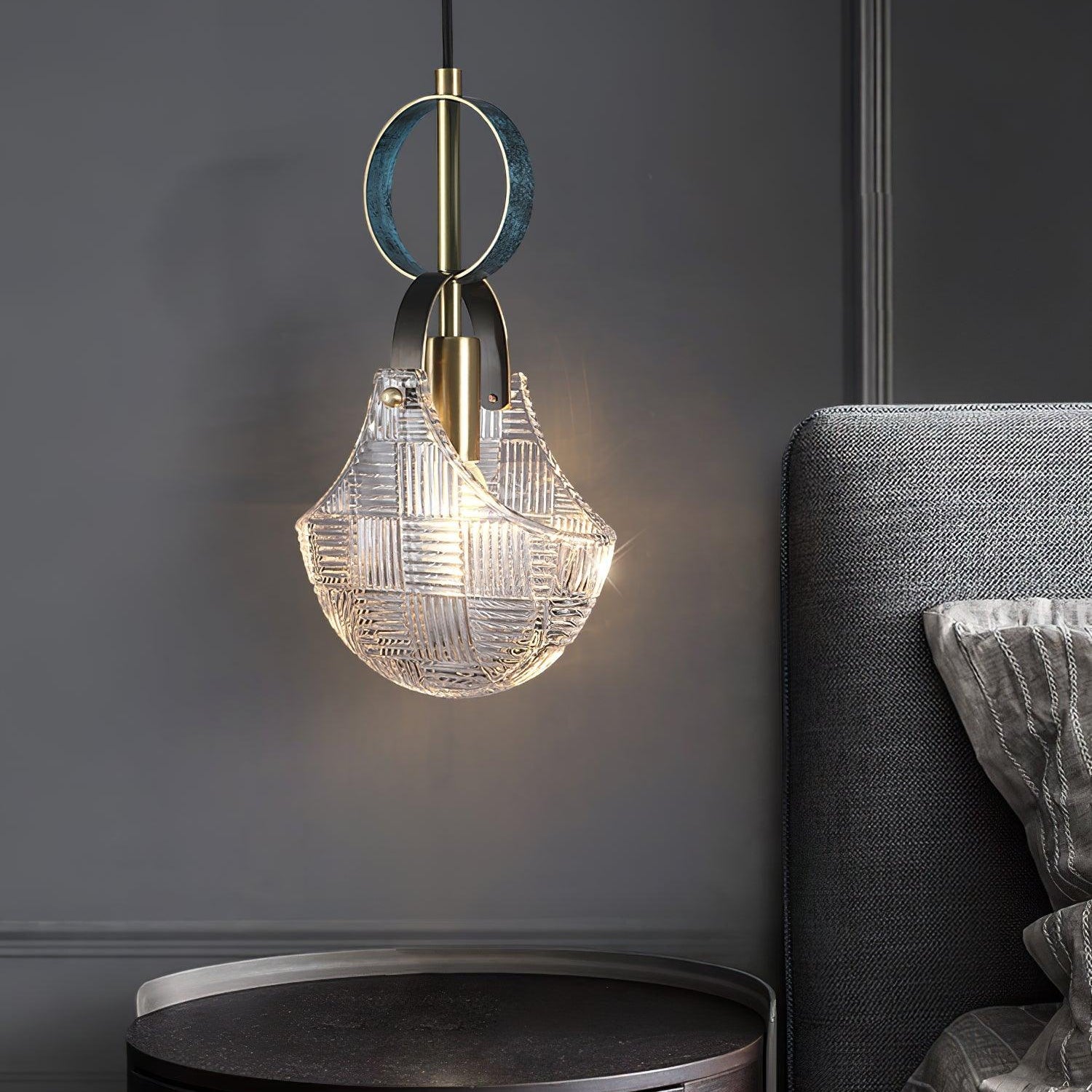 Perseson Pendant Light