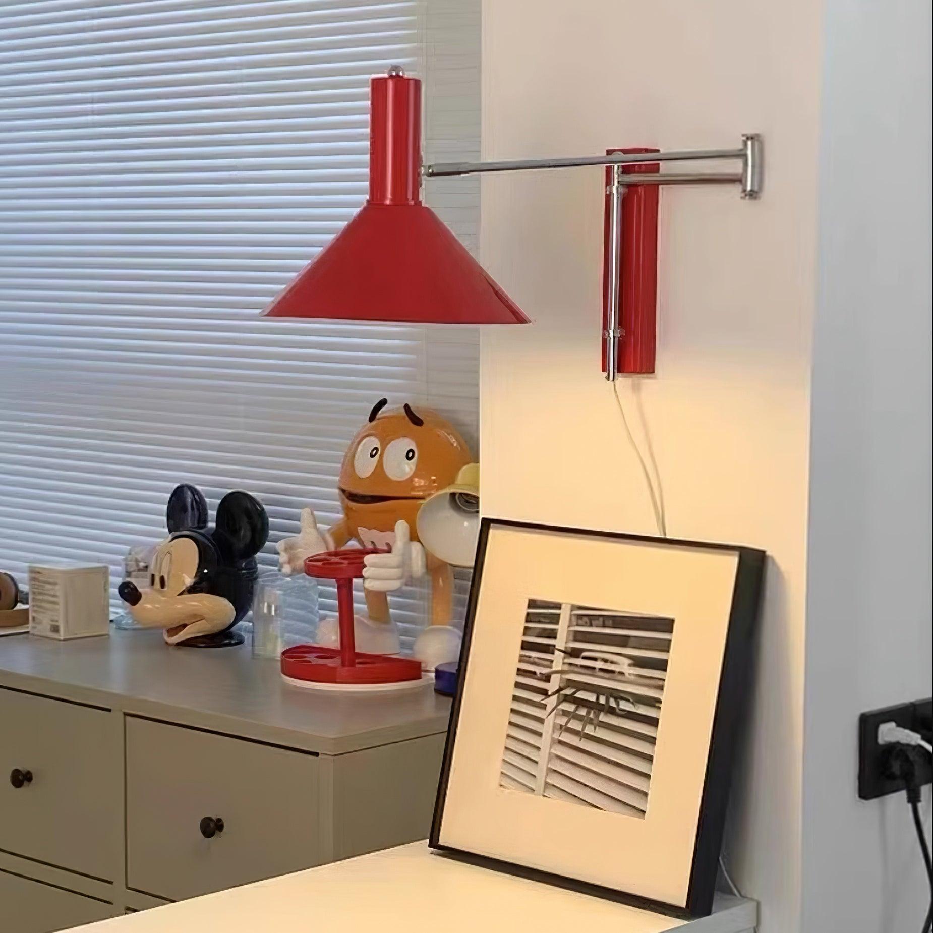 Taveburn Wall Light
